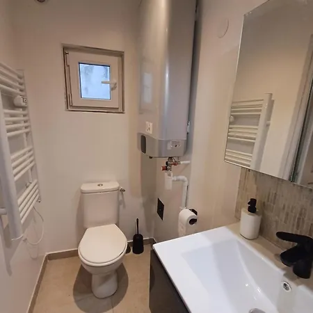 Super F2 A 5mn Aeroport D'orly Parking Prive Gratuit Apartment Paray-Vieille-Poste